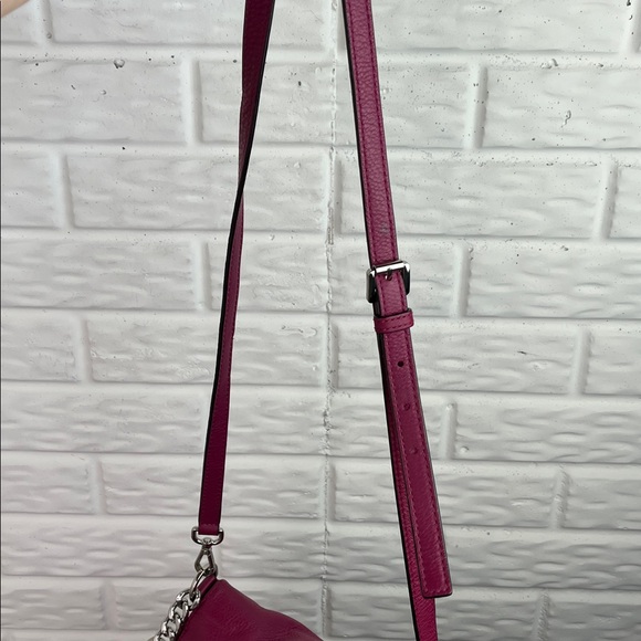 MICHAEL KORS BEDFORD PEBBLED LEATHER FLAP OVER SHOULDER BAG FUSCHIA CROSSBODY - Picture 14 of 17